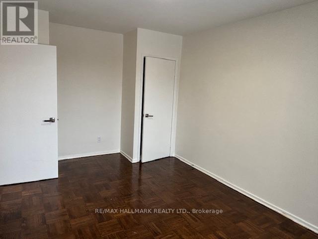 215 - 2 Newholm Road, Toronto, Ontario  M8Y 3M4 - Photo 9 - W12719842