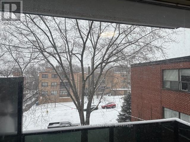 307 - 2 Newholm Road, Toronto, Ontario  M8Y 3M4 - Photo 7 - W12719844