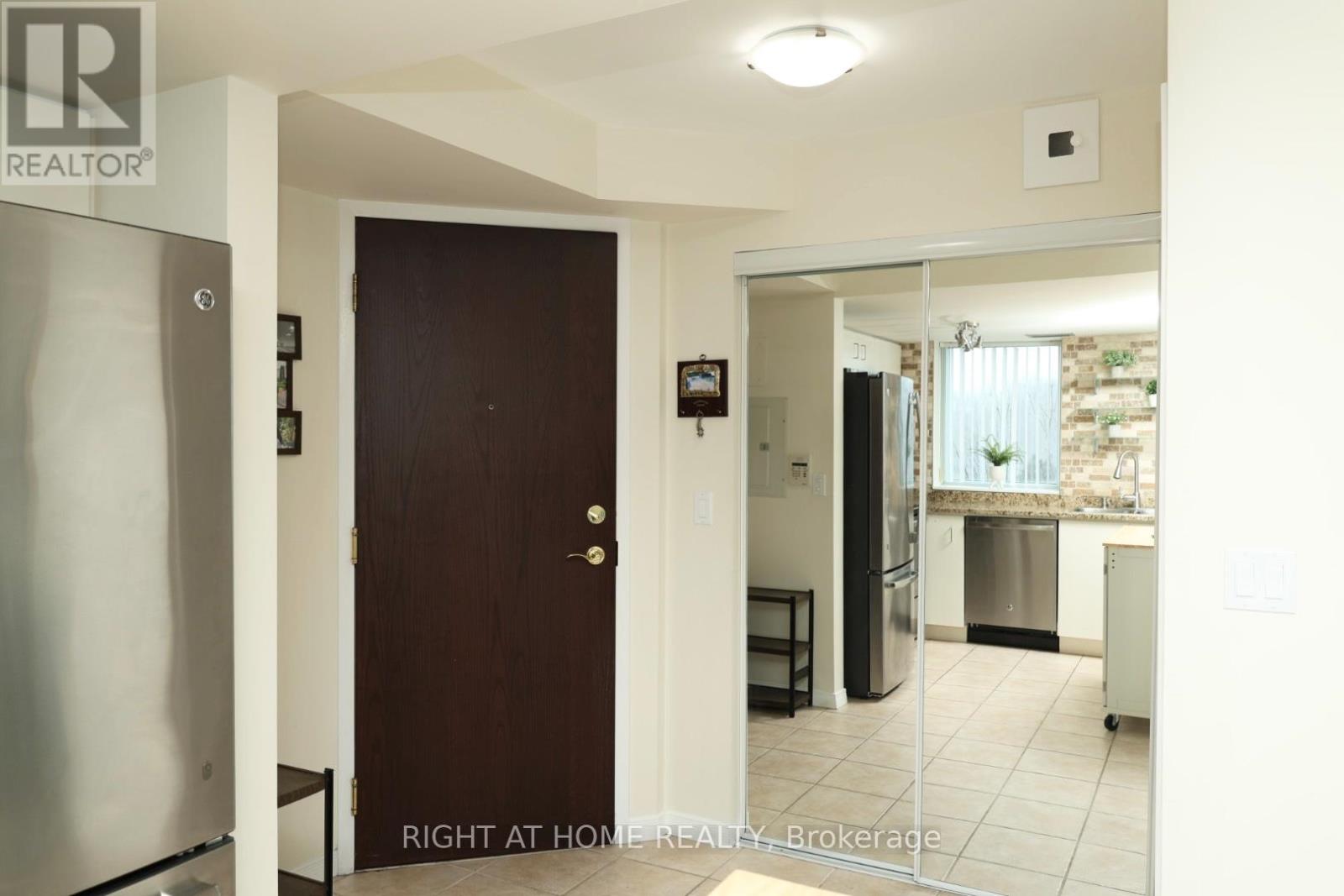 503 - 2565 ERIN CENTRE BOULEVARD, Mississauga, Ontario