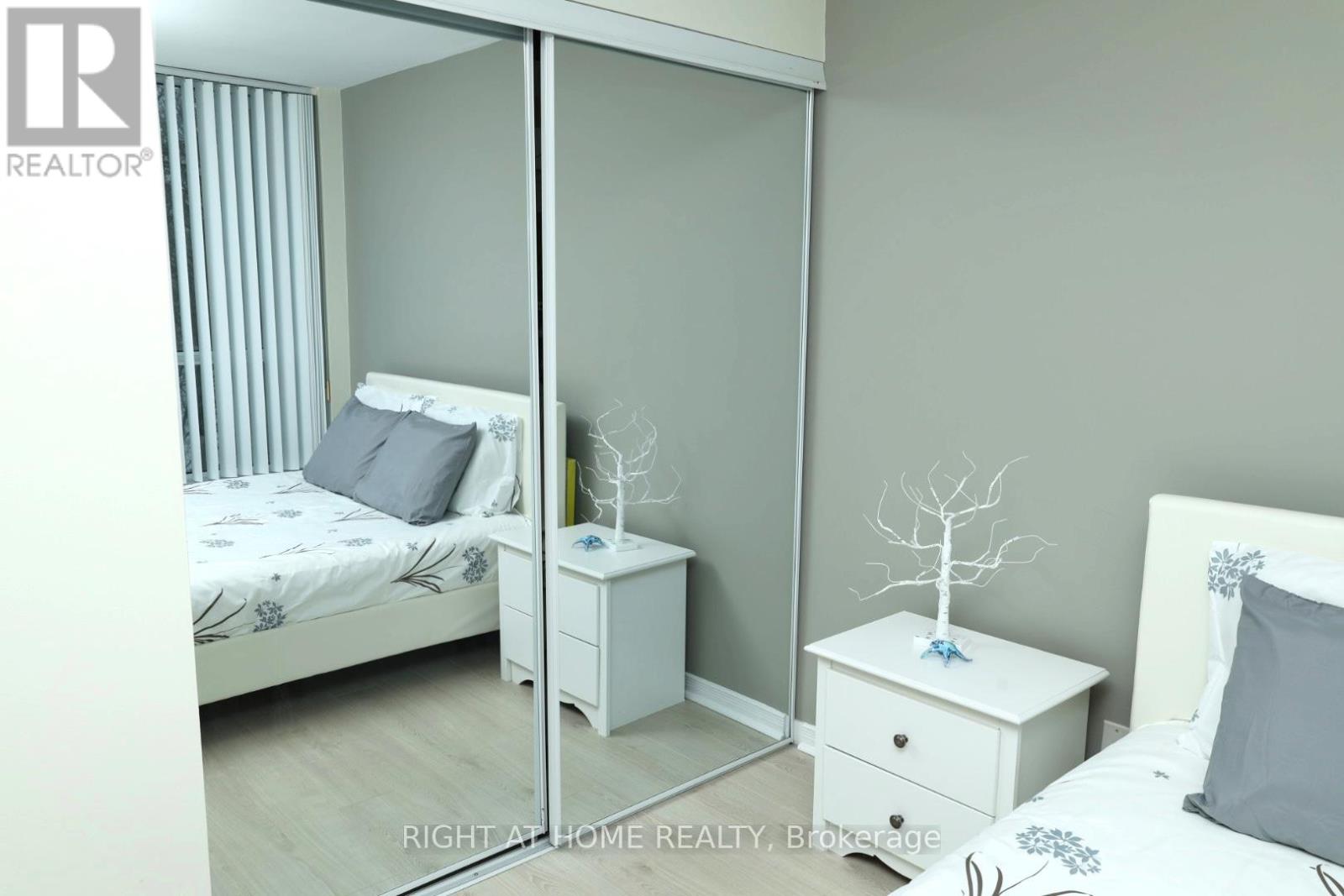 503 - 2565 Erin Centre Boulevard, Mississauga, Ontario  L5M 6Z8 - Photo 14 - W12719852