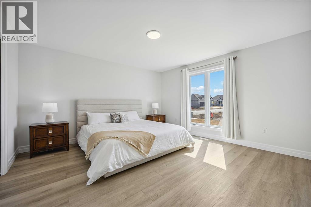 640 Sweetbay Crescent, Sarnia, Ontario  N7S 0B3 - Photo 10 - 26001647