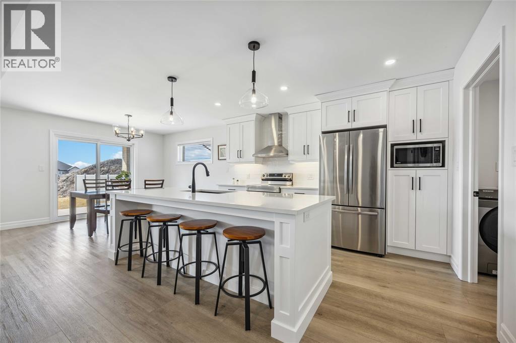 640 Sweetbay Crescent, Sarnia, Ontario  N7S 0B3 - Photo 6 - 26001647