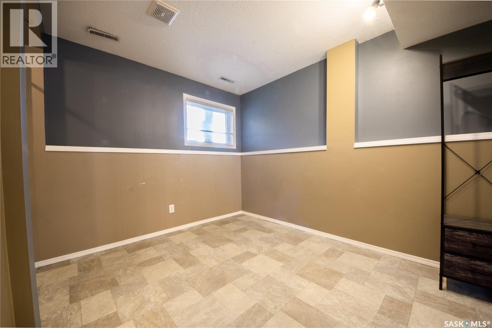 9 644 Heritage Lane, Saskatoon, Saskatchewan  S7H 5P8 - Photo 19 - SK024103