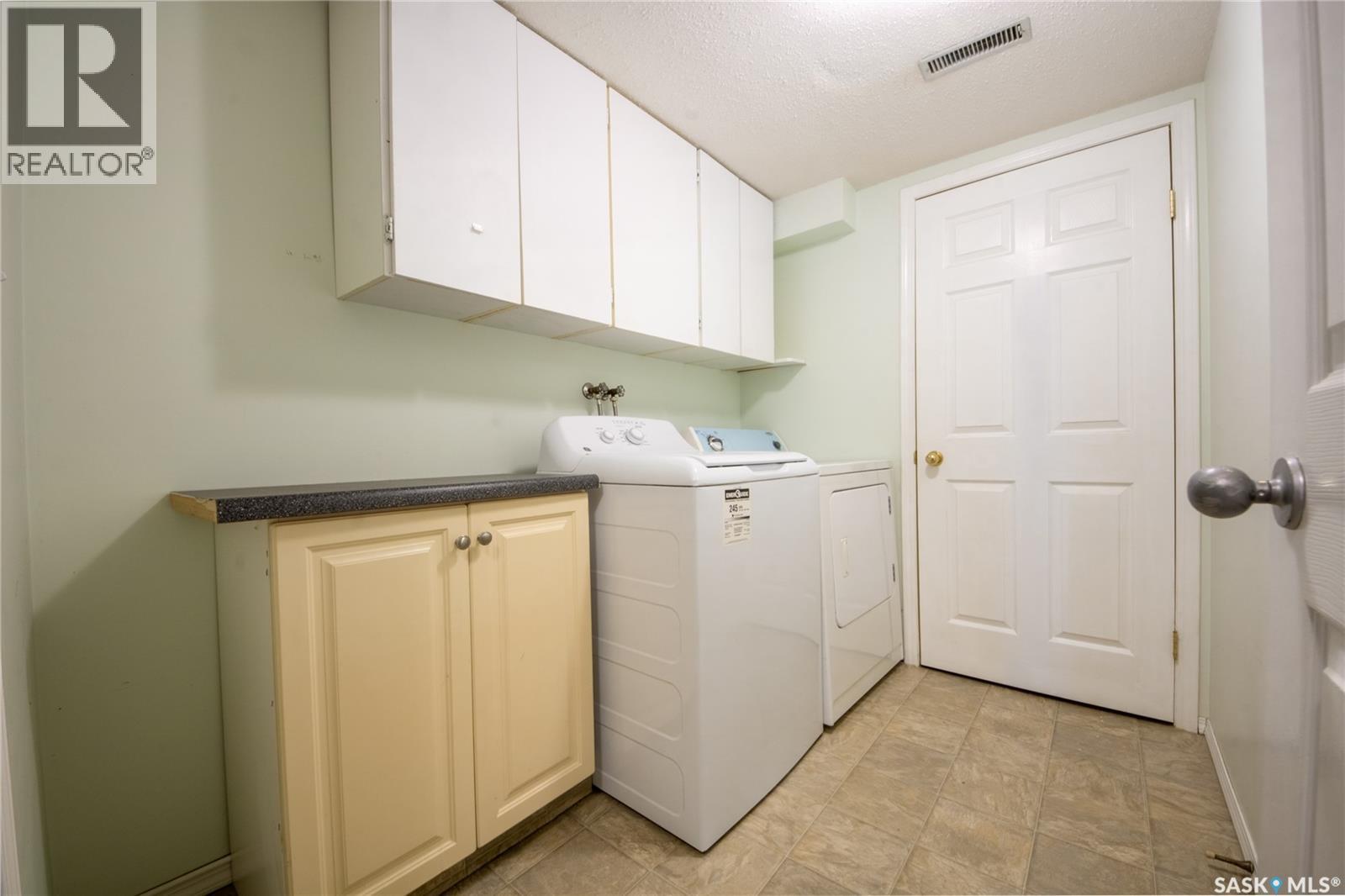 9 644 Heritage Lane, Saskatoon, Saskatchewan  S7H 5P8 - Photo 21 - SK024103