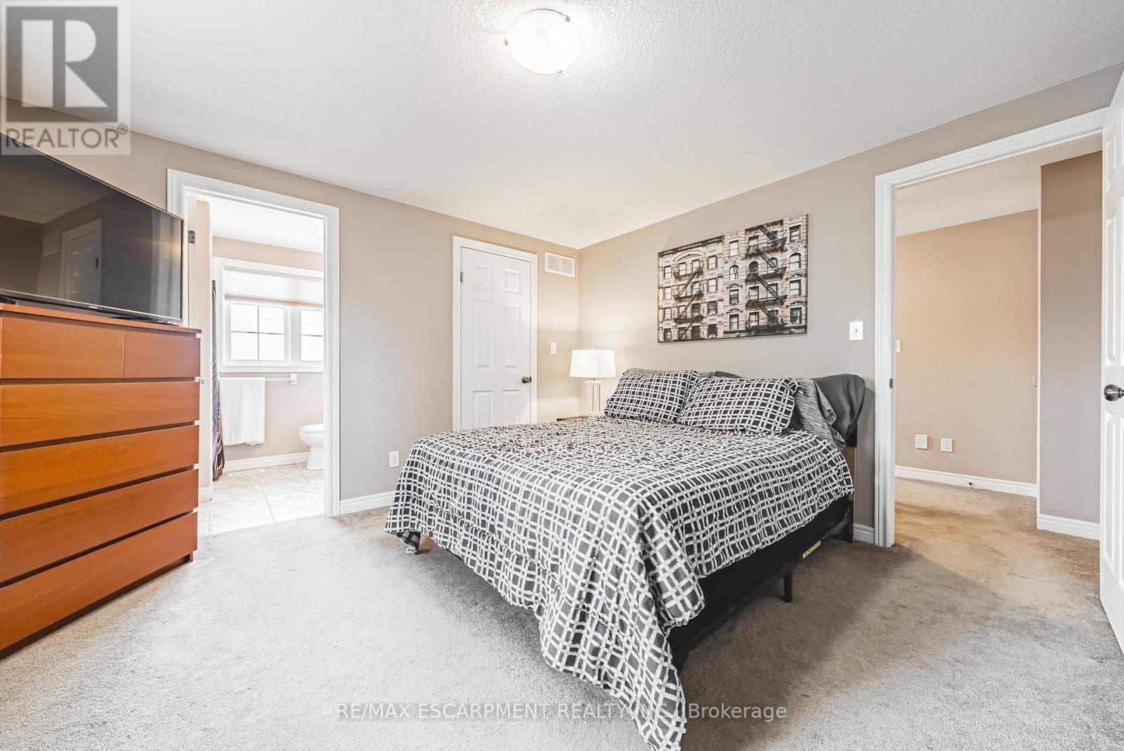 1 - 361 Arkell Road, Guelph, Ontario  N1L 1E5 - Photo 17 - X12719800