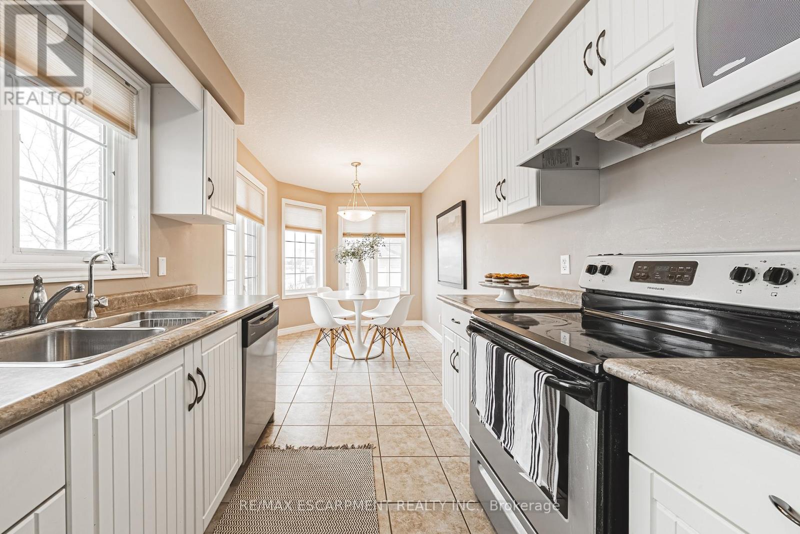 1 - 361 Arkell Road, Guelph, Ontario  N1L 1E5 - Photo 8 - X12719800