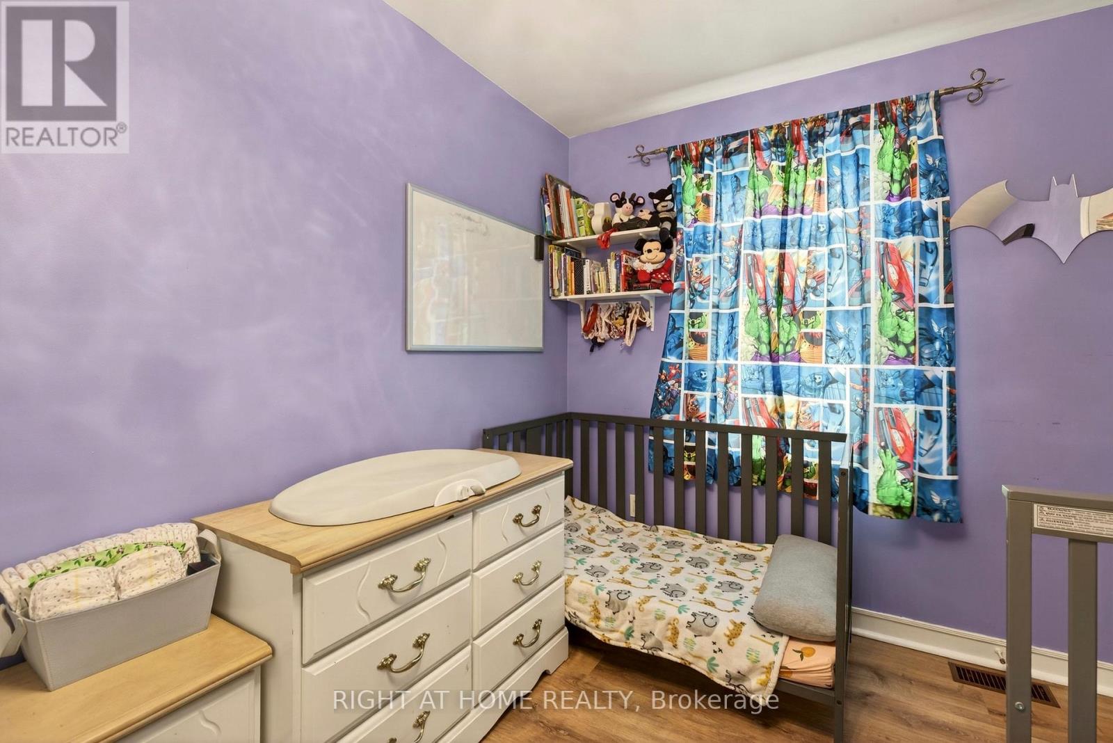 168 East 45th Street, Hamilton, Ontario  L8T 3K3 - Photo 17 - X12719848