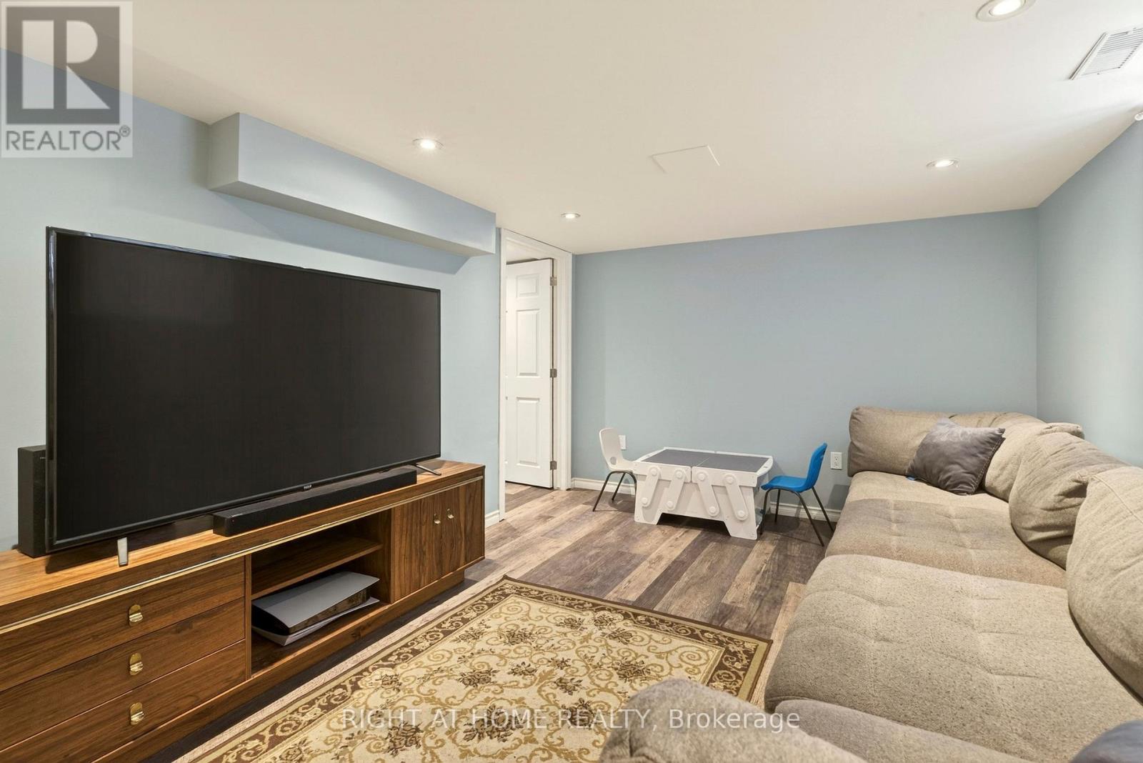 168 East 45th Street, Hamilton, Ontario  L8T 3K3 - Photo 25 - X12719848