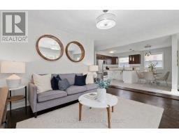 621 WYCHWOOD STREET, Oshawa, Ontario