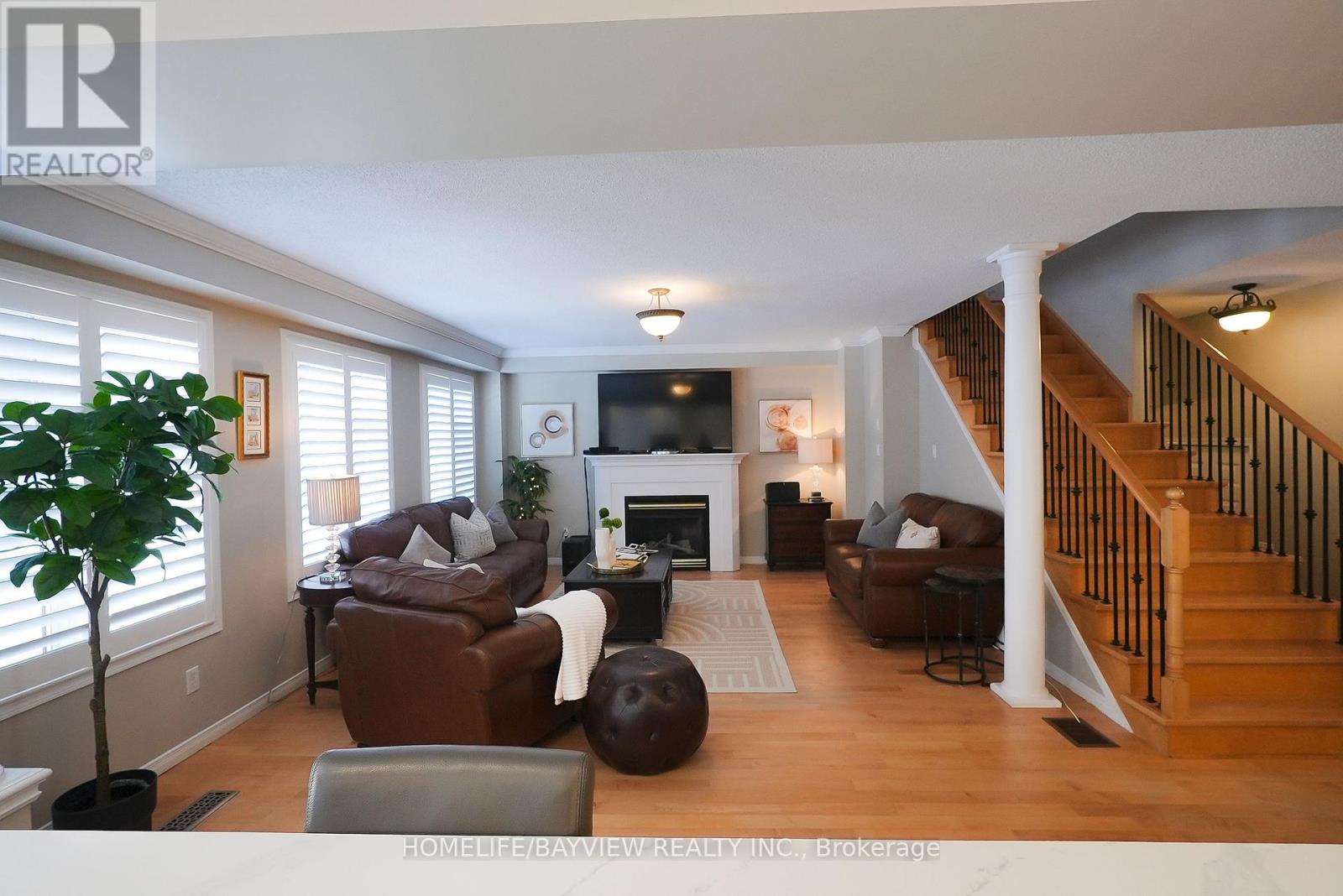 1513 Skyview Street, Oshawa, Ontario  L1K 2S3 - Photo 10 - E12719684