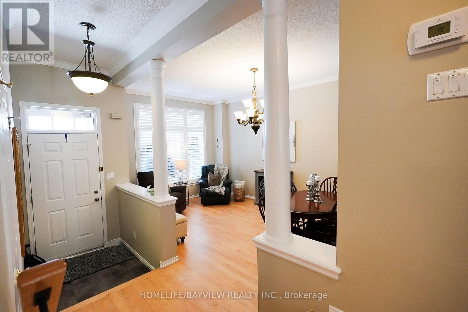 1513 Skyview Street, Oshawa, Ontario  L1K 2S3 - Photo 3 - E12719684