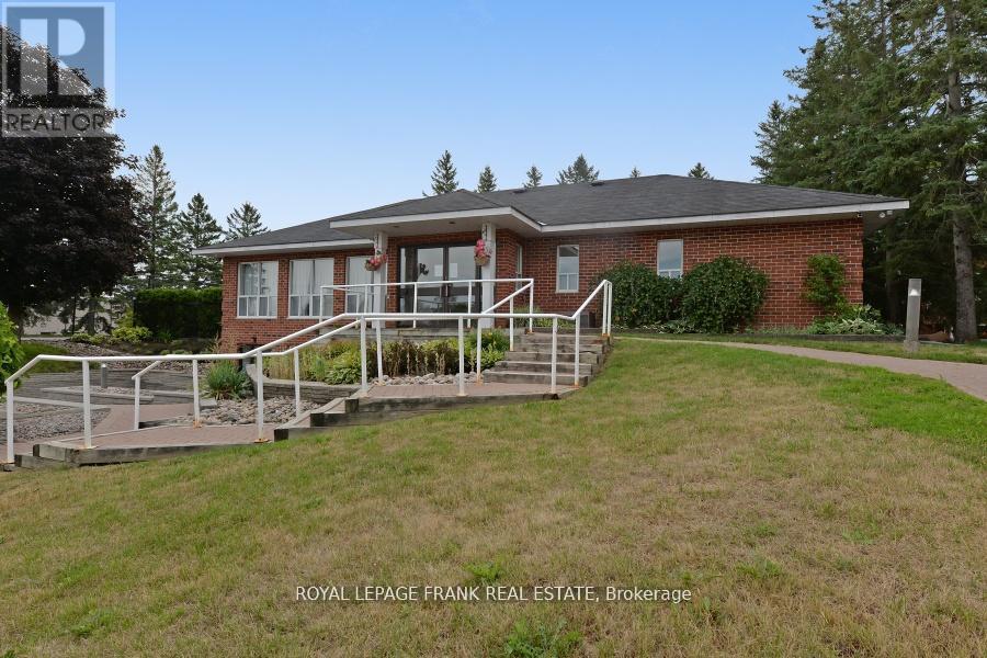 112 - 2 Heritage Way, Kawartha Lakes, Ontario K9V 5P5 - Photo 38 - X12669220