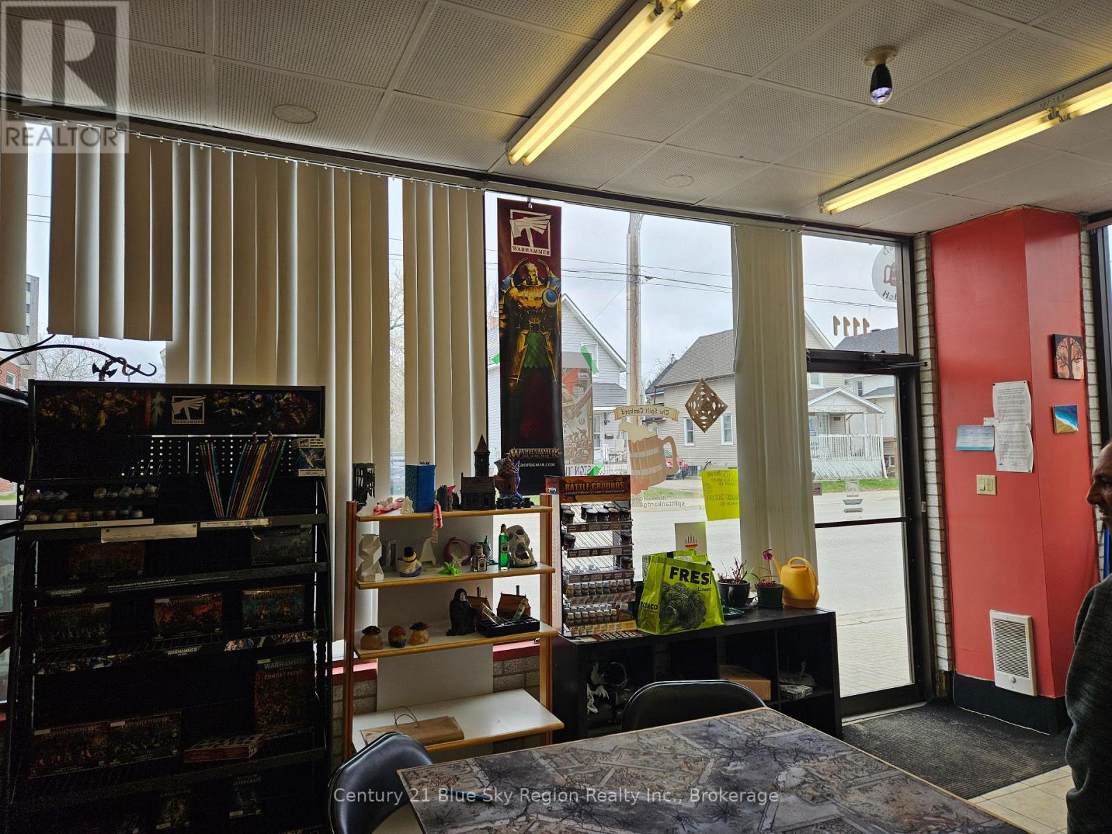 1111 Cassells Street, North Bay, Ontario  P1B 4B3 - Photo 2 - X12719888