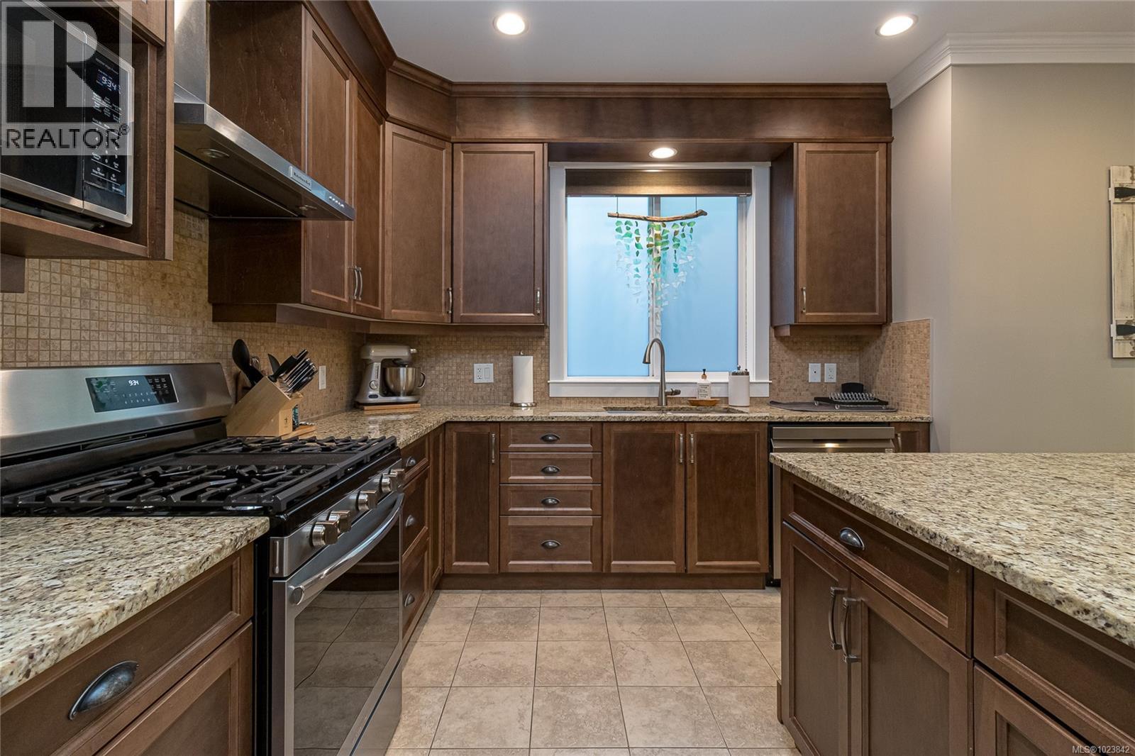 648 Granrose Terr, Colwood, British Columbia  V9C 4M3 - Photo 14 - 1023842