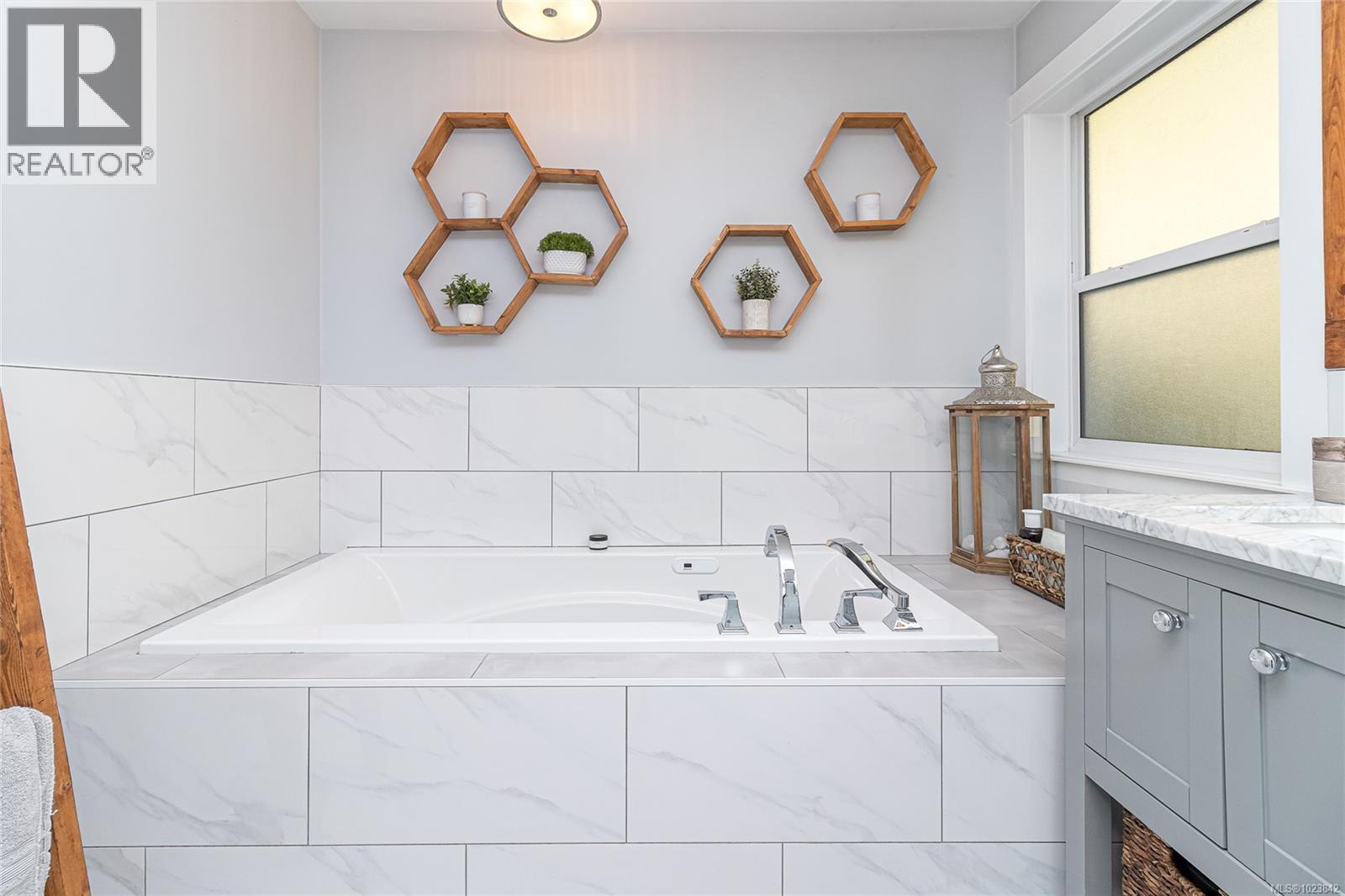 648 Granrose Terr, Colwood, British Columbia  V9C 4M3 - Photo 21 - 1023842