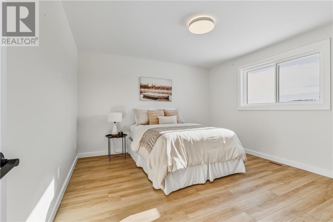 1225 Radar Road, Hanmer, Ontario  P3P 0B4 - Photo 12 - 2126146