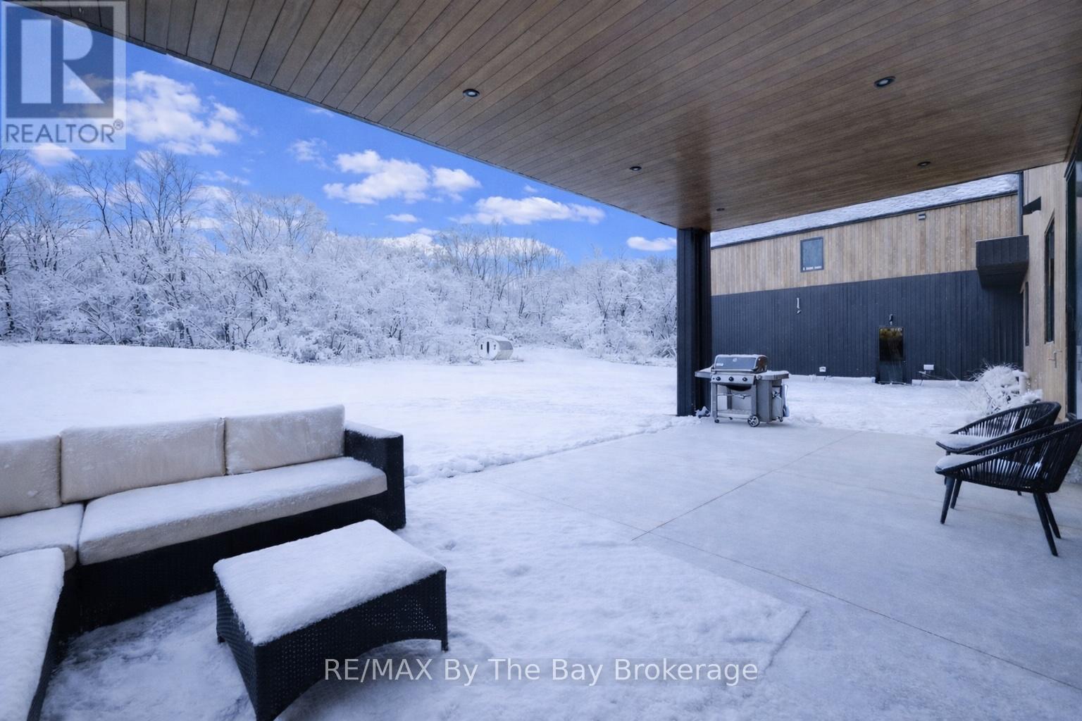 18 Raintree Court, Clearview, Ontario L9Y 0K2 - Photo 17 - S12719884