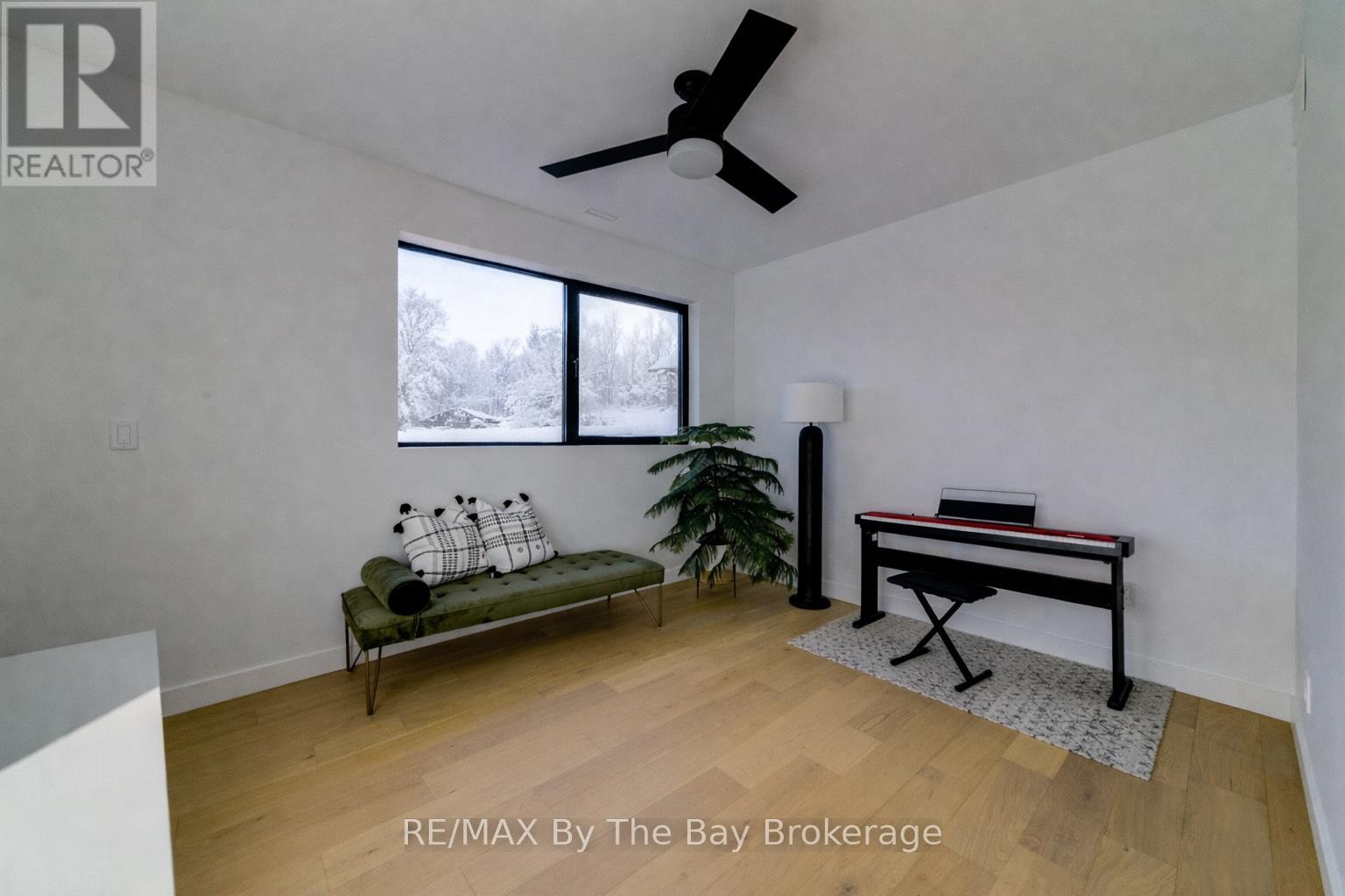 18 Raintree Court, Clearview, Ontario L9Y 0K2 - Photo 26 - S12719884