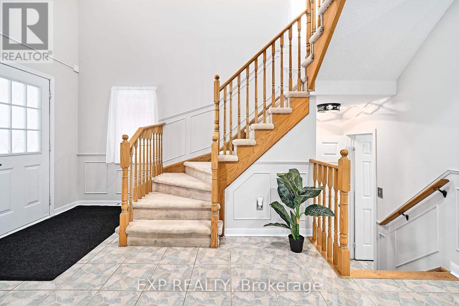 1193 Summerwood Heights, Oshawa, Ontario L1K 2T8 - Photo 9 - E12719892