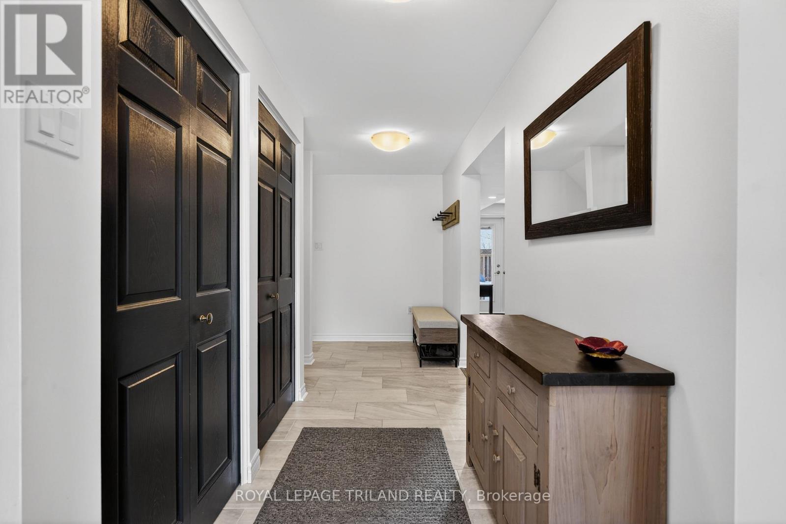 156 Antrim Crescent, London South, Ontario  N6E 1G8 - Photo 6 - X12719916