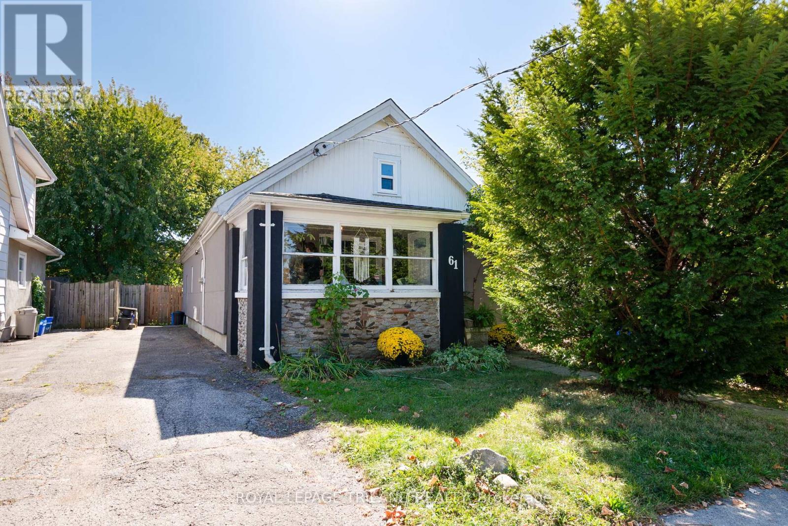 61 Briscoe Street W, London South, Ontario  N6J 1M4 - Photo 1 - X12719982