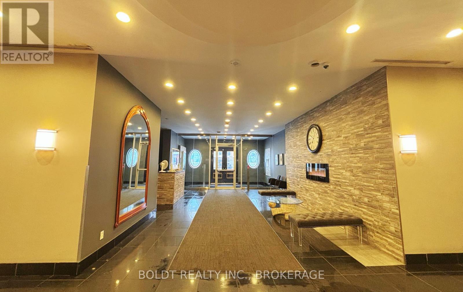 135 James St S 304 Street, Hamilton, Ontario  L8P 2Z6 - Photo 11 - X12719922