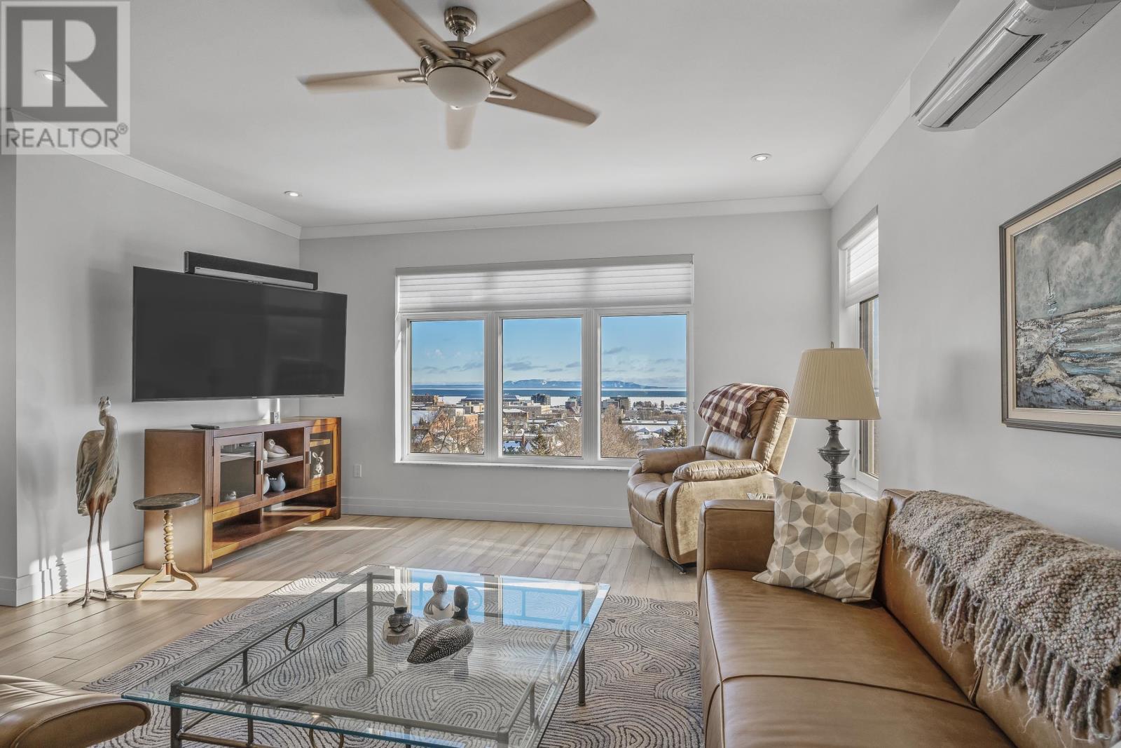 10 Banning St, Thunder Bay, Ontario  P7B 3H5 - Photo 3 - TB2600110