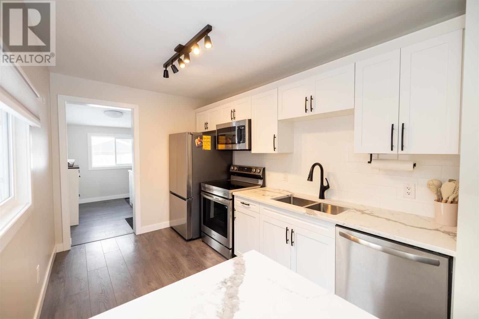 228 Christina St E, Thunder Bay, Ontario  P7E 4N7 - Photo 6 - TB2600111