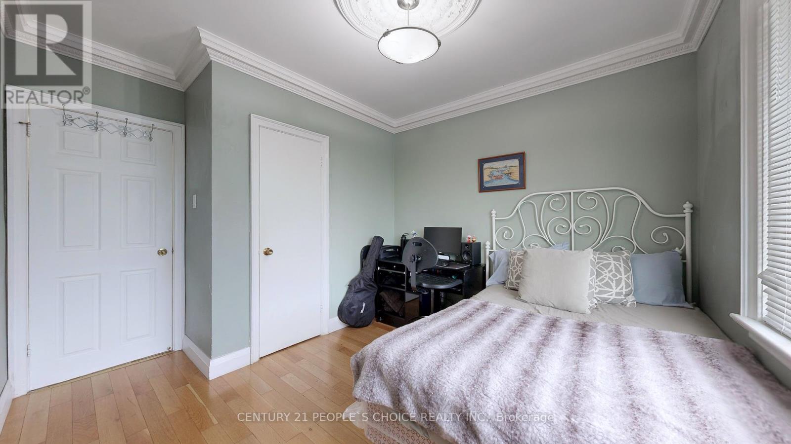 2864 Weston Road, Toronto, Ontario  M9M 2S3 - Photo 24 - W12676064