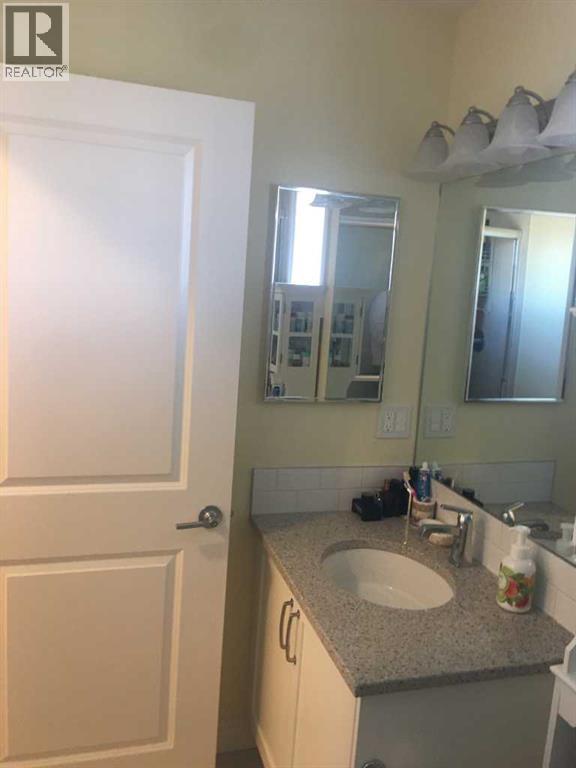 1100 Bayview Gardens Sw, Airdrie, Alberta  T4B 5K4 - Photo 24 - A2279185