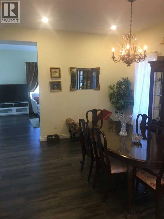 1100 Bayview Gardens Sw, Airdrie, Alberta  T4B 5K4 - Photo 5 - A2279185