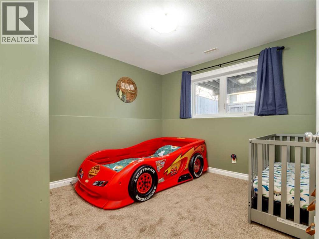 421 11 Street, Nobleford, Alberta  T0L 1S0 - Photo 37 - A2279904