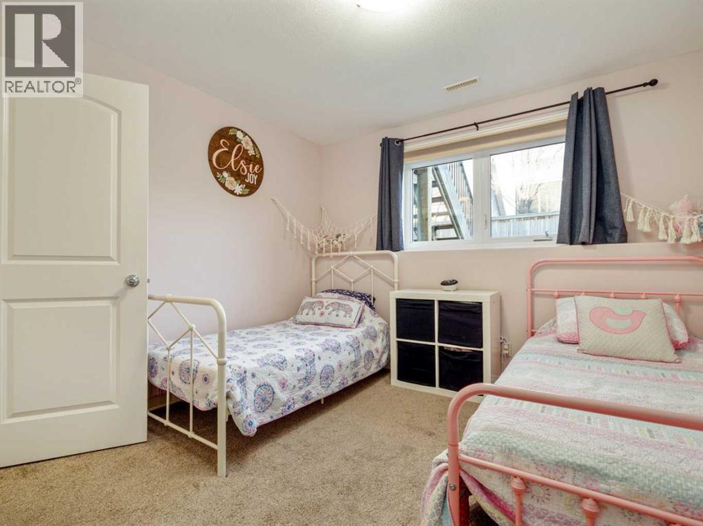 421 11 Street, Nobleford, Alberta  T0L 1S0 - Photo 40 - A2279904