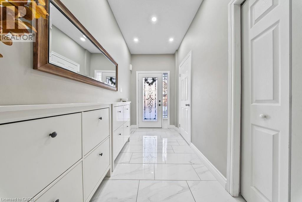 345 Glancaster Road Unit# 19, Ancaster, Ontario  L9G 3K9 - Photo 4 - 40799217