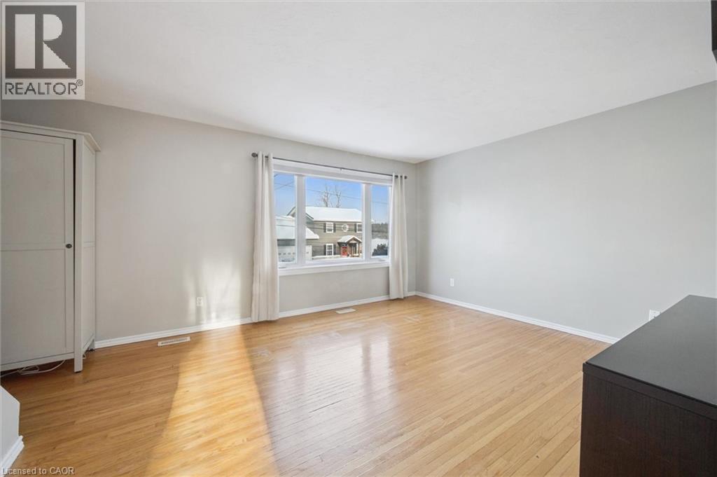 126 Queen Street E, Cambridge, Ontario  N3C 2B2 - Photo 7 - 40799505