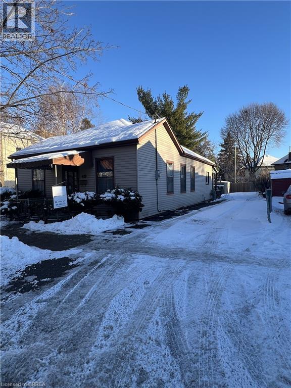 49 Pearl Street, Brantford, Ontario  N3T 3N5 - Photo 3 - 40800128