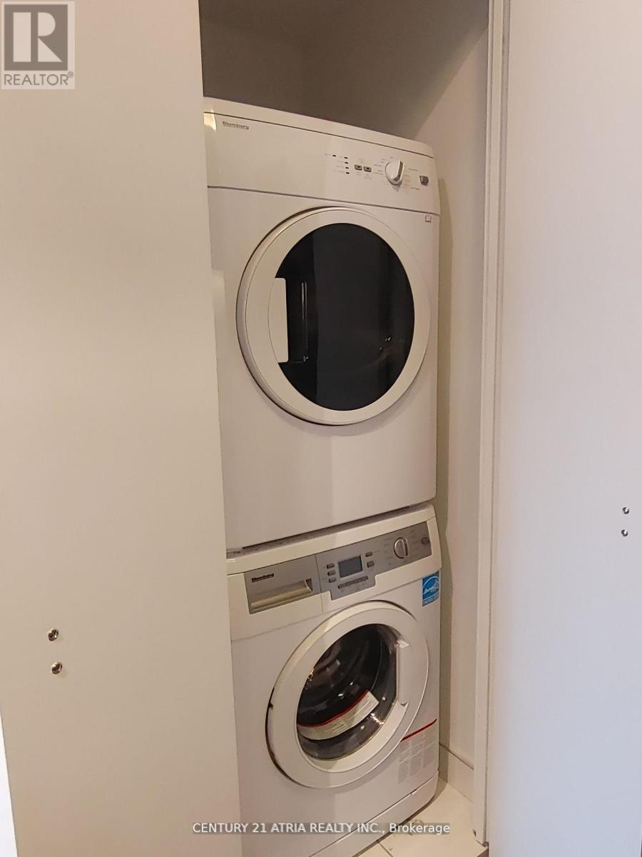 1509 - 290 Adelaide Street W, Toronto, Ontario  M5V 1P6 - Photo 11 - C12719914