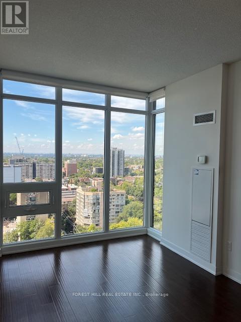 2001 - 320 Tweedsmuir Avenue, Toronto, Ontario  M5P 2Y3 - Photo 17 - C12719934