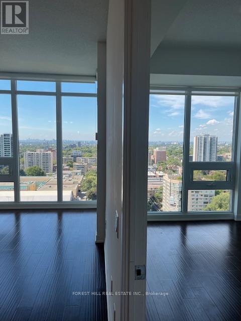 2001 - 320 Tweedsmuir Avenue, Toronto, Ontario  M5P 2Y3 - Photo 18 - C12719934