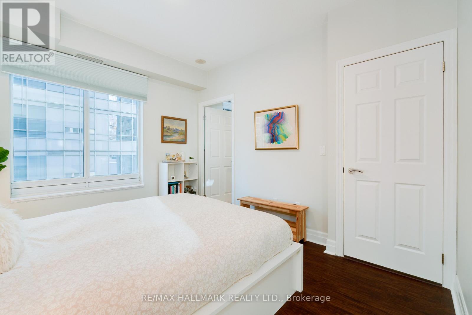 909 - 35 Balmuto Street, Toronto, Ontario  M4Y 0A3 - Photo 10 - C12719948