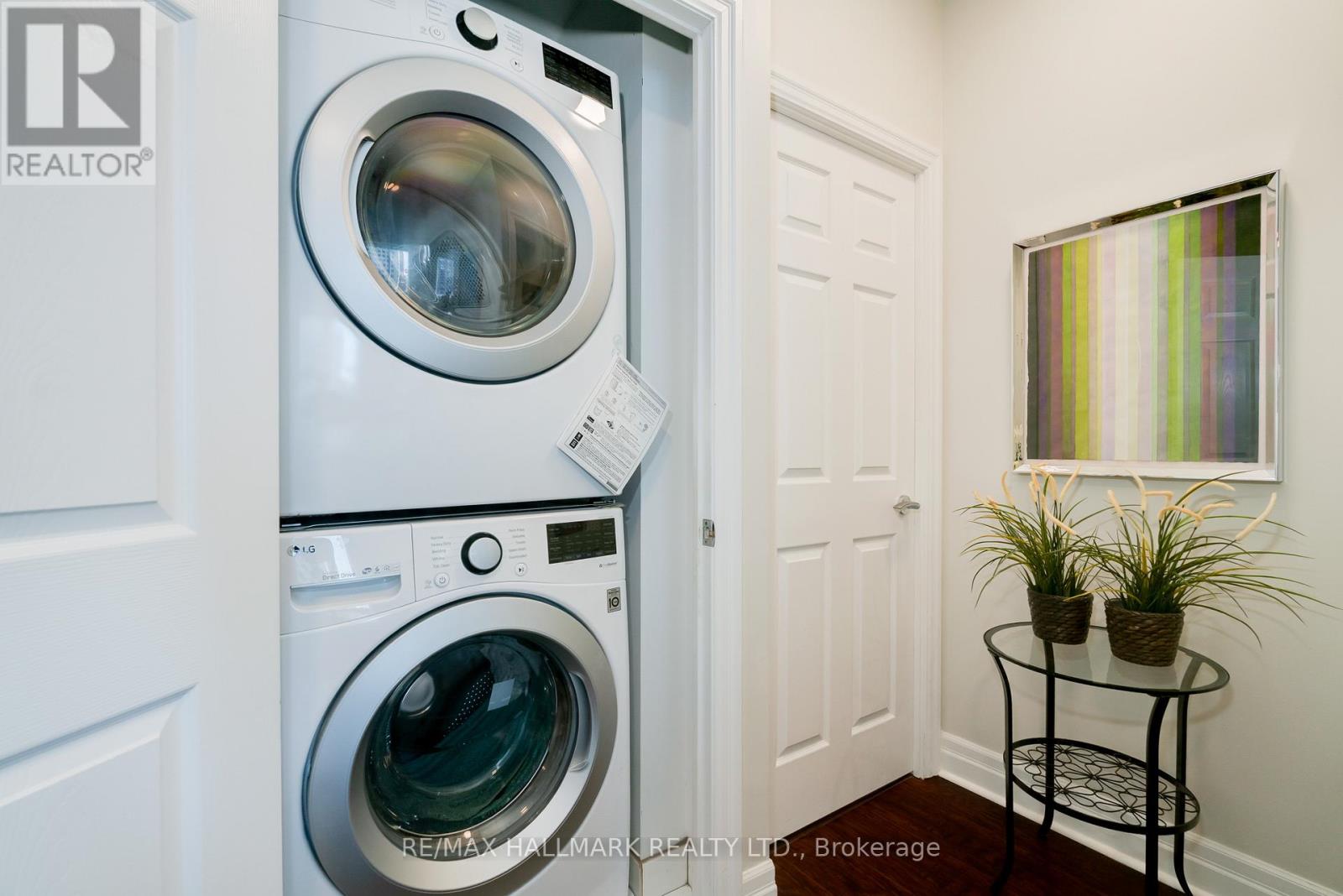 909 - 35 Balmuto Street, Toronto, Ontario  M4Y 0A3 - Photo 14 - C12719948