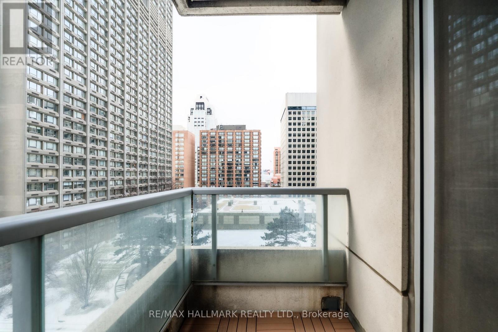 909 - 35 Balmuto Street, Toronto, Ontario  M4Y 0A3 - Photo 19 - C12719948