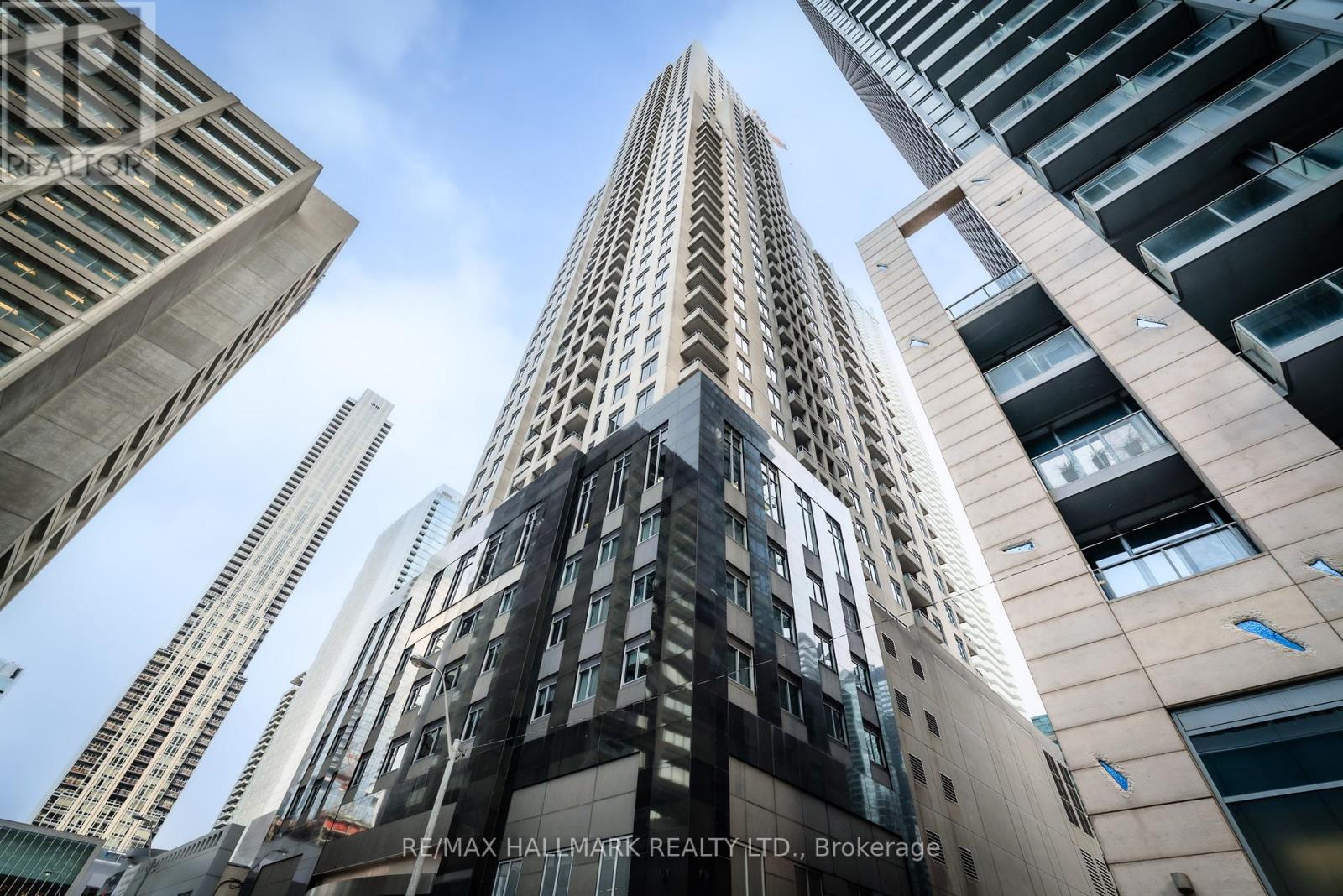 909 - 35 Balmuto Street, Toronto, Ontario  M4Y 0A3 - Photo 37 - C12719948