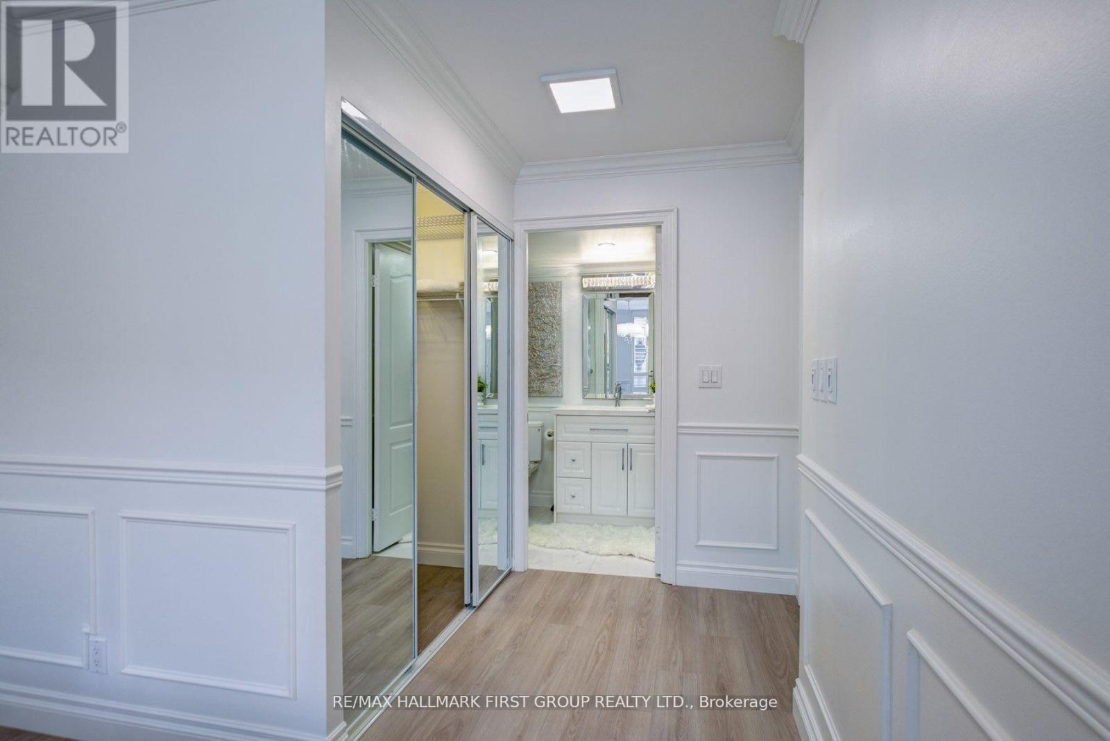 213 - 1000 The Esplanade N, Pickering, Ontario  L1V 1B4 - Photo 12 - E12720004