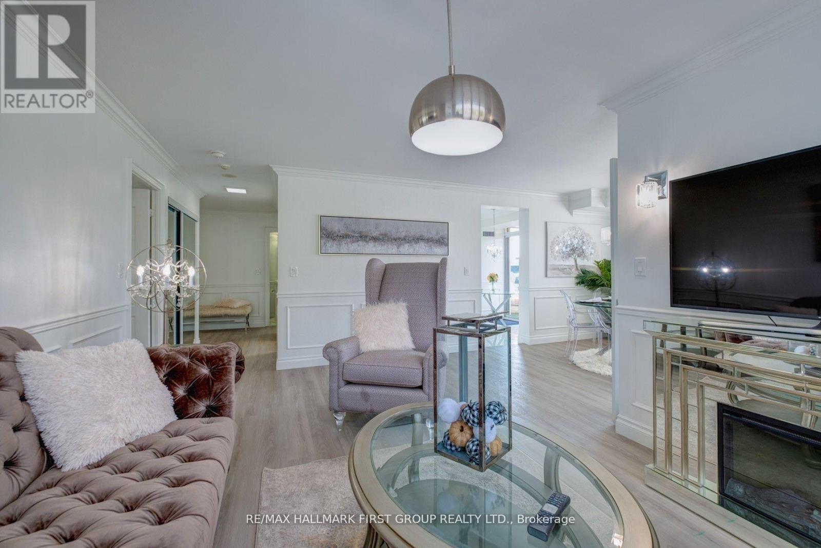 213 - 1000 The Esplanade N, Pickering, Ontario  L1V 1B4 - Photo 15 - E12720004