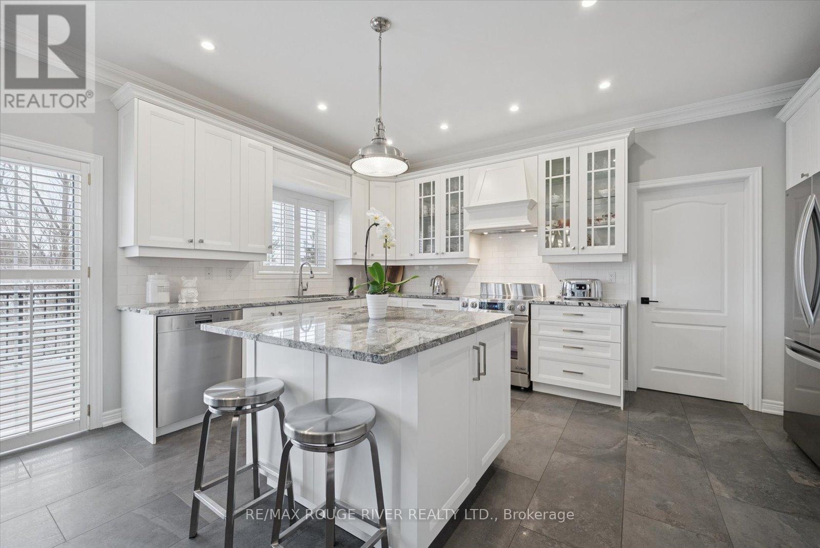 70 Montebello Crescent, Ajax, Ontario  L1T 4M9 - Photo 10 - E12720006