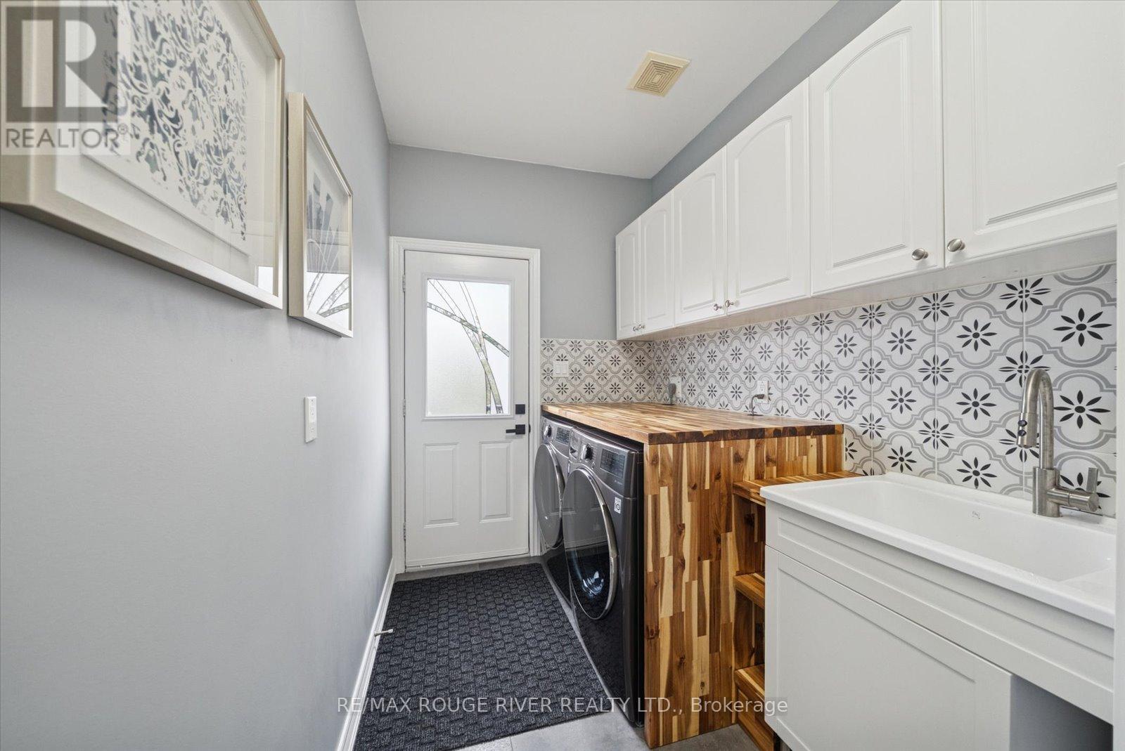 70 Montebello Crescent, Ajax, Ontario  L1T 4M9 - Photo 19 - E12720006