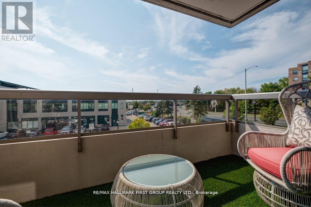 213 - 1000 The Esplanade Road N, Pickering, Ontario  L1V 6V4 - Photo 31 - E12720012