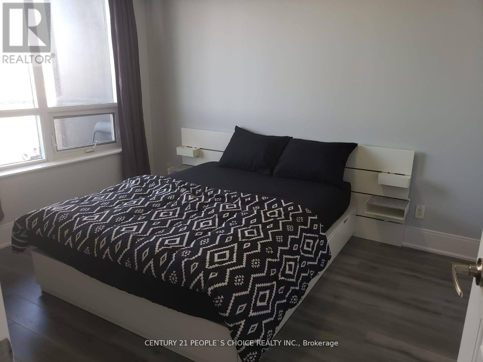 2603 - 330 Burnhamthorpe Road W, Mississauga, Ontario  L5B 0E1 - Photo 10 - W12719168