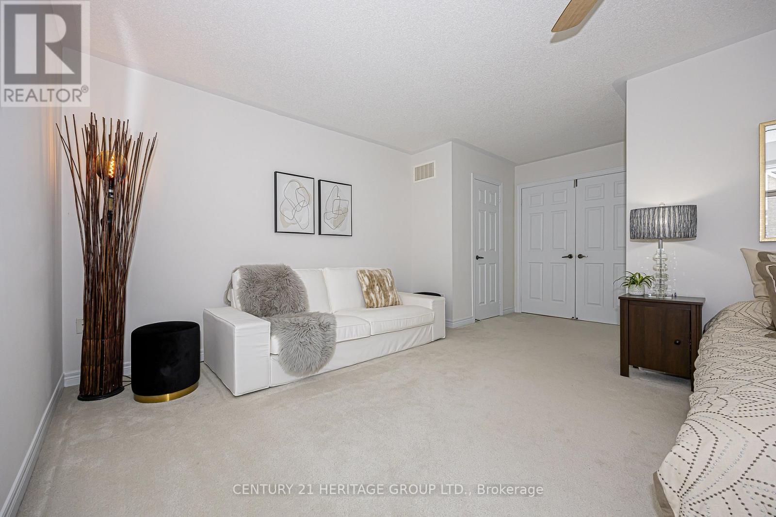 52 Maple Valley Road, Vaughan (Patterson), Ontario  L6A 0X8 - Photo 13 - N12719924